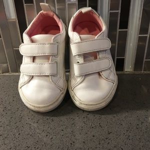 Baby Gap shoes size 5,